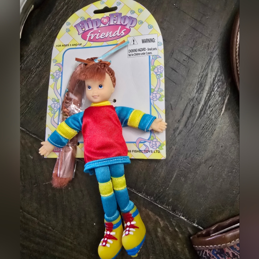 Fishel Flip N Flop Friends New On Card Dangling Danna Skater